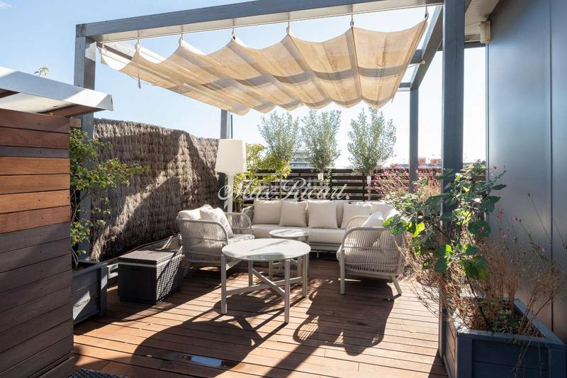 Foto f07ed42d-0259-4ea2-93df-c48c1c33d446. Attique avec chauffage parking piscine dans Sarrià Barcelona