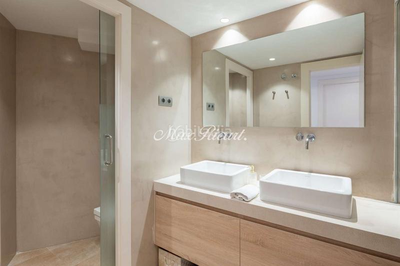 Foto f80c1592-c89a-4e1c-887a-81733068c1d6. Attique avec chauffage parking piscine dans Sarrià Barcelona