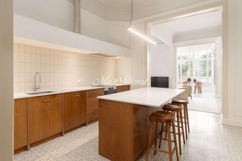 Foto 1a107e70-6357-4b52-8365-aea509761649. Rent flat with heating parking in Dreta de l´Eixample Barcelona