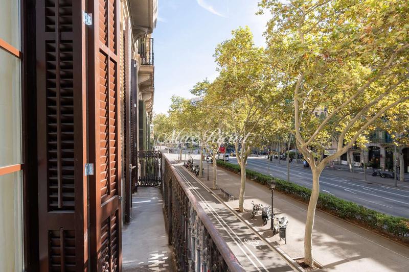 Foto 27177f98-6b4d-45e0-9de8-237e938b4db7. Rent flat with heating parking in Dreta de l´Eixample Barcelona