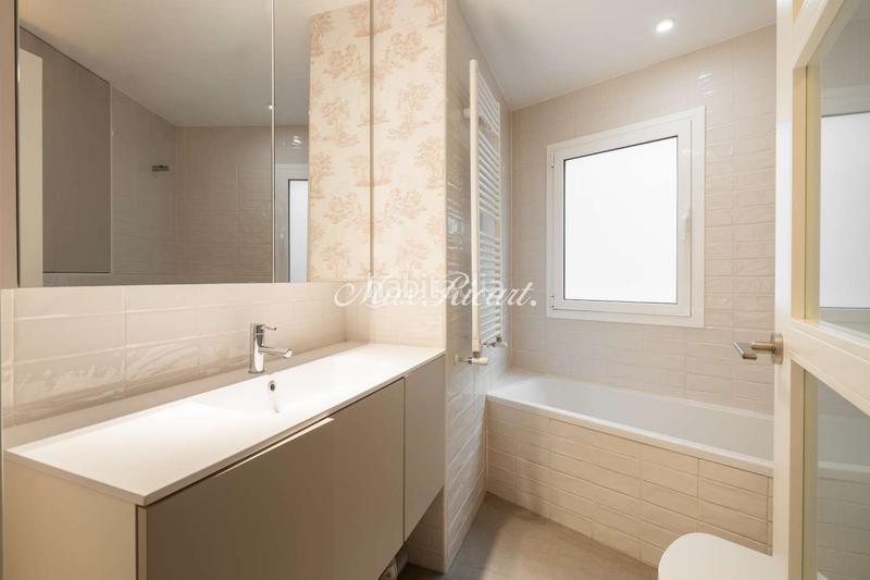 Foto 8a12d73f-17b4-4b8d-aa5a-a69b2a9a8608. Appartement avec chauffage dans Sarrià Barcelona