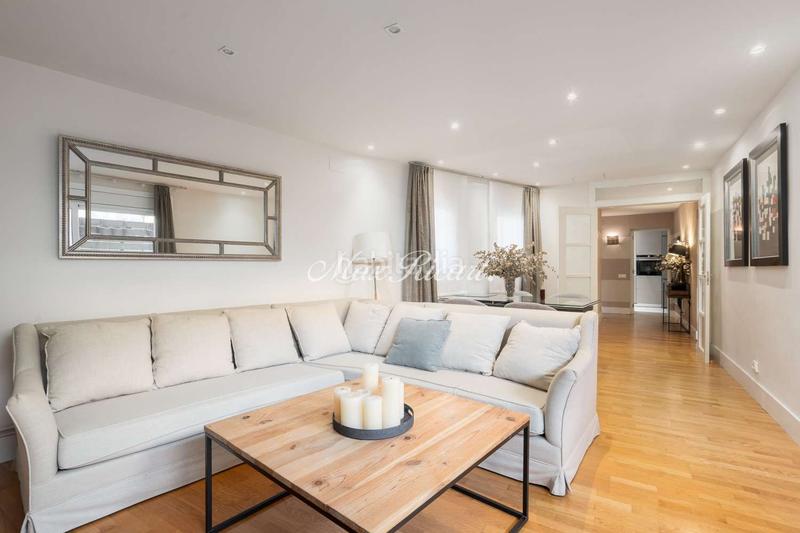 Foto c38d5bc2-41eb-4b94-9eb0-765e348080d3. Appartement avec chauffage dans Sarrià Barcelona