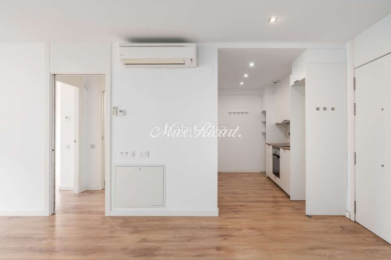 Foto 558ae16f-b4a4-469f-919f-b91ece5581e0. Pis amb calefacció aparcament a La Nova Esquerra de l´Eixample Barcelona