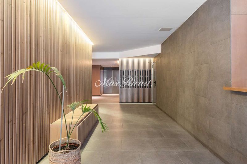 Foto f3573fea-2412-434b-82fd-1bd55fb22197. Pis amb calefacció aparcament a La Nova Esquerra de l´Eixample Barcelona