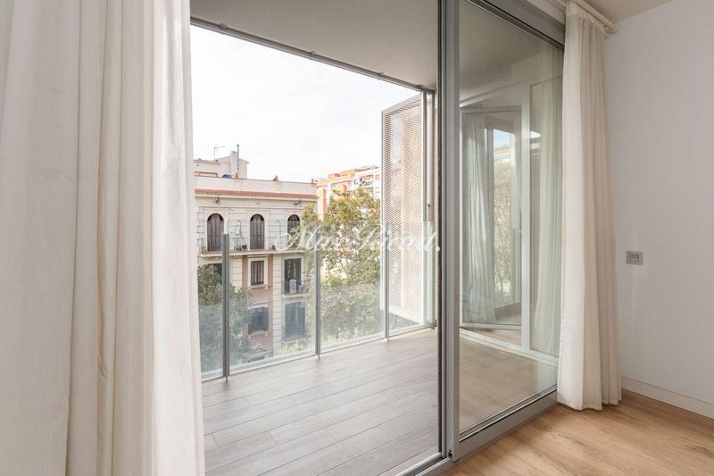 Foto fcc04a81-db8f-4d83-9567-ef1790086f8c. Pis amb calefacció aparcament a La Nova Esquerra de l´Eixample Barcelona