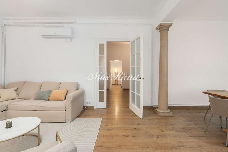 Foto 0a863805-08e8-4341-bbef-8c8a376df902. Affitto appartamento con riscaldamento in Vila de Gràcia Barcelona