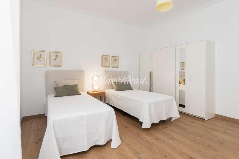 Foto 88a9bbef-073d-4372-8708-d0281c20742a. Lloguer pis amb calefacció a Vila de Gràcia Barcelona