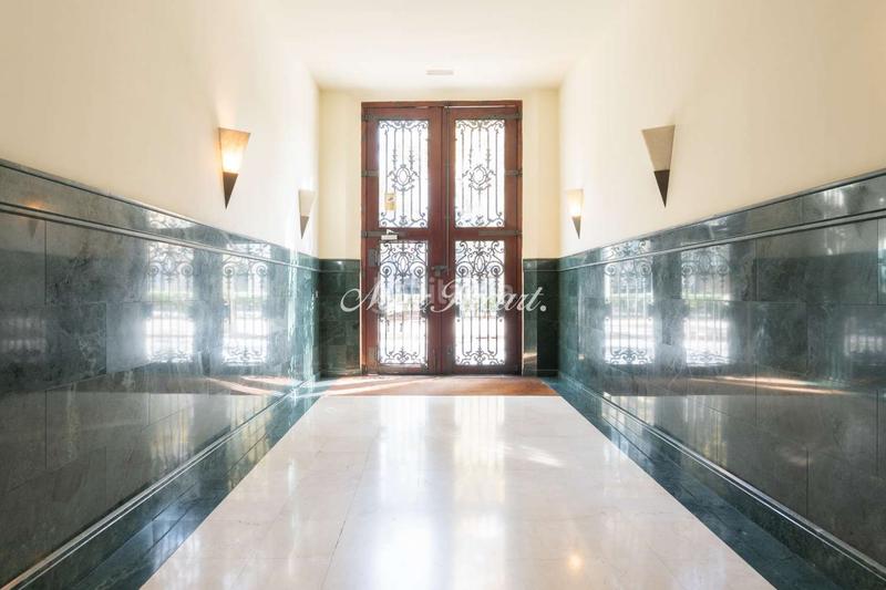 Foto 712bdb30-82f2-475c-8e01-8fb8dea22f2a. Piso  a reformar en eixample 116m2 4 hab en Barcelona