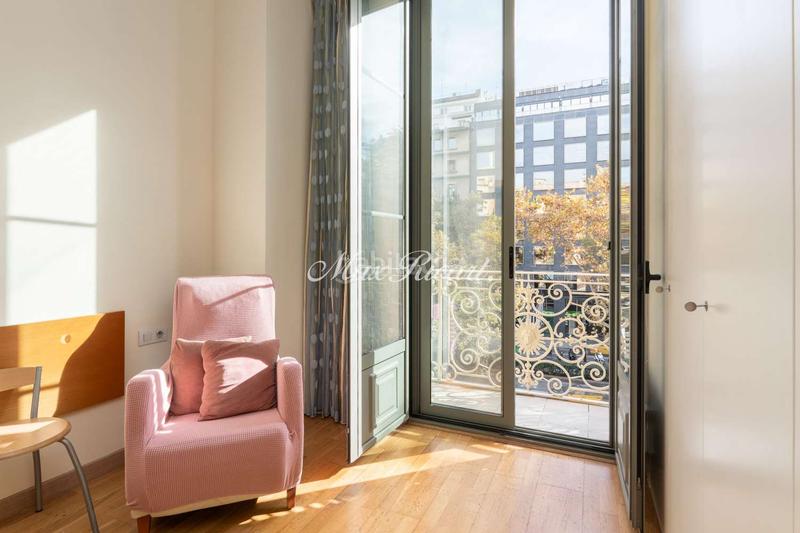 Foto 89e06998-6e3e-41e2-bc7d-8d507f2d2d8e. Piso  a reformar en eixample 116m2 4 hab en Barcelona