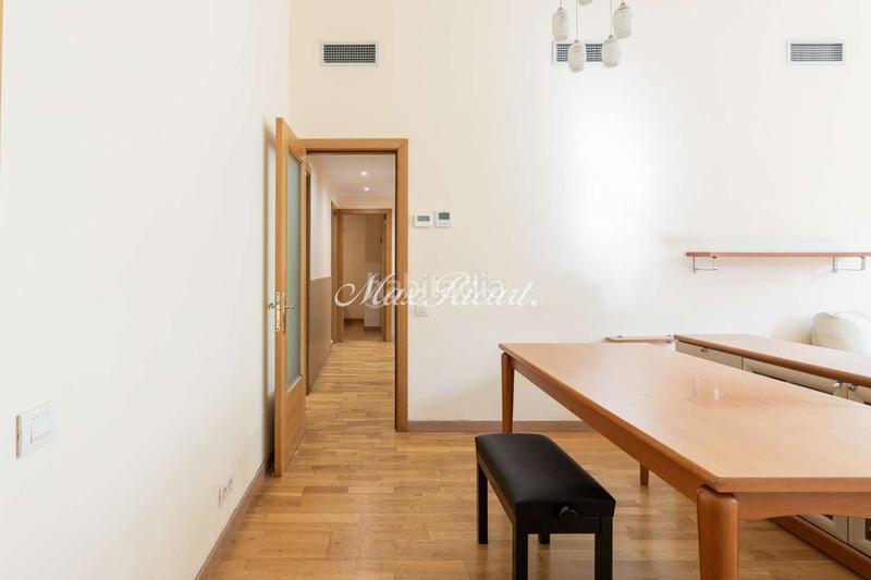 Foto 9f28b414-576c-44c0-8178-bae87c285f75. Piso  a reformar en eixample 116m2 4 hab en Barcelona