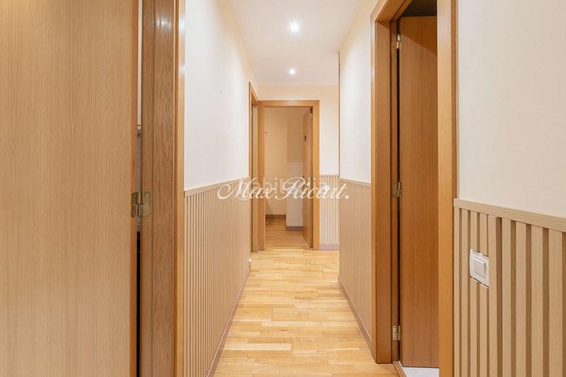 Foto d0b472f6-831b-4a93-ab93-9ae8e26dabf5. Piso  a reformar en eixample 116m2 4 hab en Barcelona