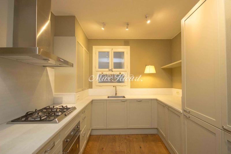 Foto 1d99a5c2-fbcf-4e2d-b8b0-26e825026f89. Rent flat with heating in Sant Gervasi - Galvany Barcelona