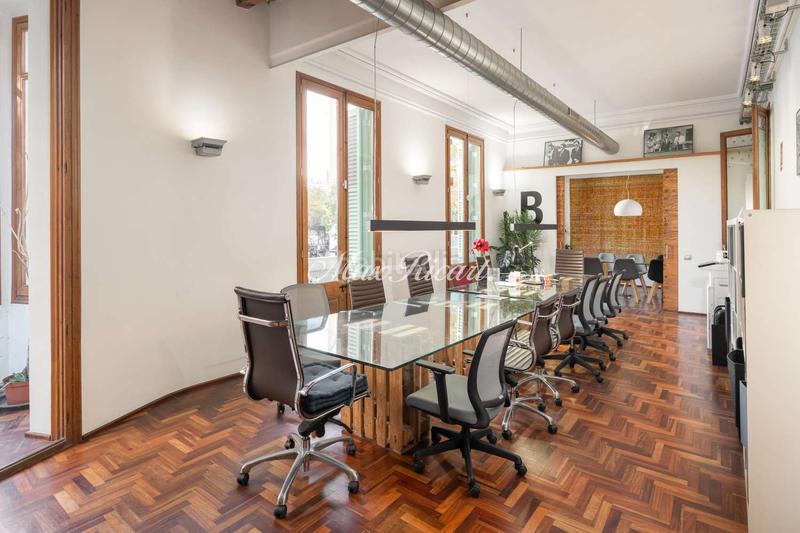 Foto 5b0d3970-e1c8-4db9-853f-49a99059003a. Appartamento con riscaldamento in L´Antiga Esquerra de l´Eixample Barcelona