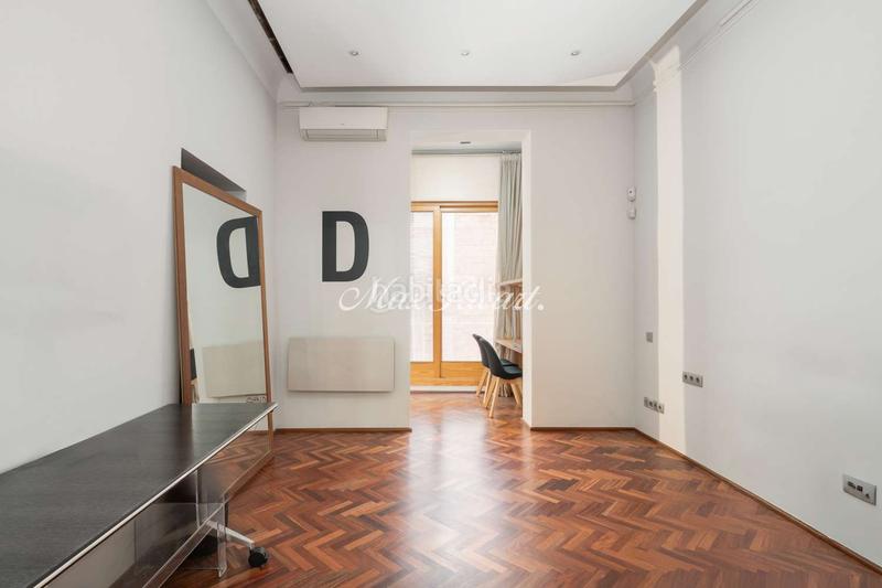 Foto ec8dacd3-5aa0-4b9e-a740-1bf2b7edc9ba. Appartamento con riscaldamento in L´Antiga Esquerra de l´Eixample Barcelona