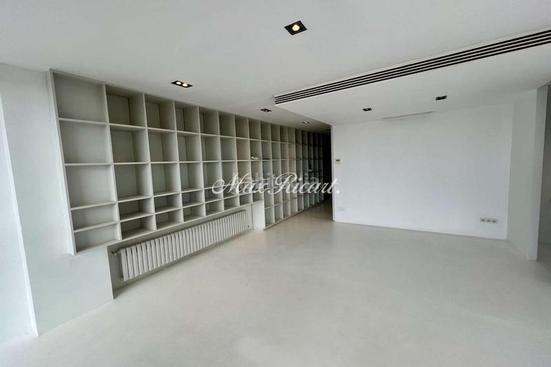 Foto bed29f1b-be6a-44cd-818b-9a8a5a915a36. Location attique avec chauffage parking dans Vila de Gràcia Barcelona