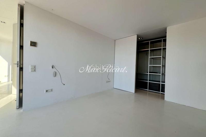 Foto e0558b0c-44f3-4797-a363-4c01224625c1. Location attique avec chauffage parking dans Vila de Gràcia Barcelona