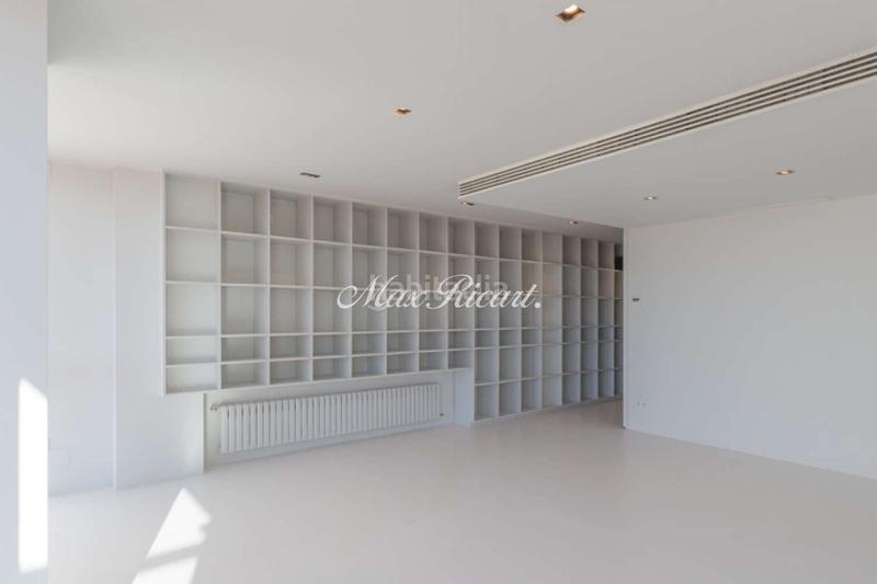 Foto 69b51977-3084-42e2-ad9a-0396218fe775. Rent penthouse with heating parking in Vila de Gràcia Barcelona