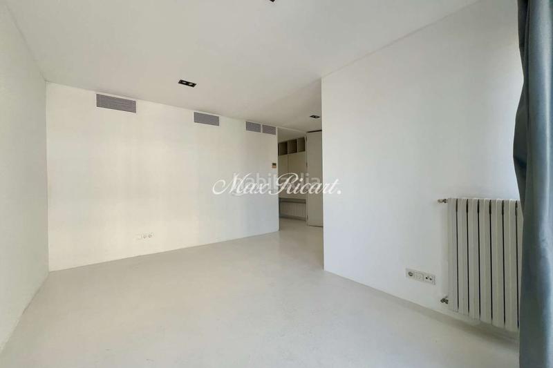 Foto b3a10ade-fa49-4823-91d6-4bfe732ef37c. Rent penthouse with heating parking in Vila de Gràcia Barcelona