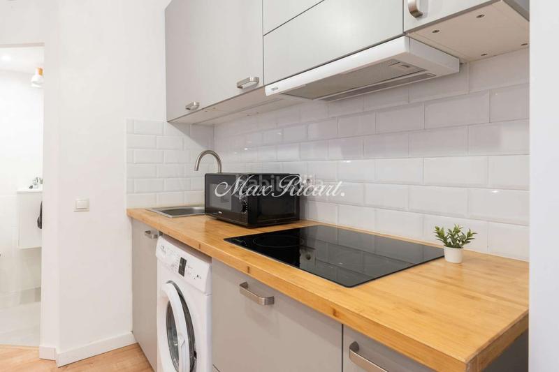 Foto a9620e0d-8cdb-4fca-8acc-088ebb32aed4. Büro mit heizung in Putget - Farró Barcelona