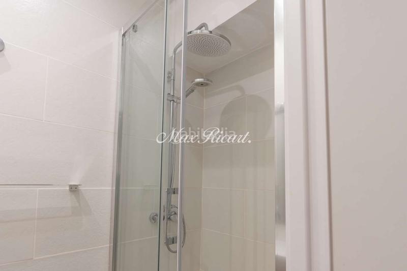 Foto da76e9bd-06fa-4b50-859a-363cc539b9f7. Büro mit heizung in Putget - Farró Barcelona