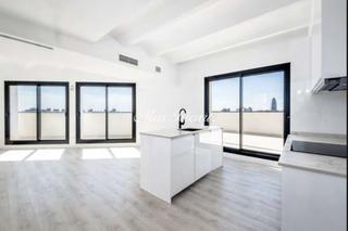 Appartamento in El Clot. Exclusiva vivienda de obra nueva con terraza de 48m2 con vistas