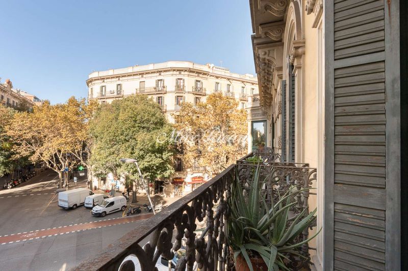 Foto 4c263f8a-fb26-4b2a-beb0-f266025a86c4. Pis amb calefacció a L´Antiga Esquerra de l´Eixample Barcelona