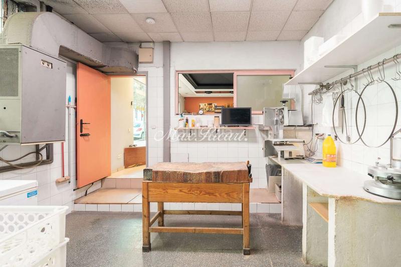 Foto 0208bba0-3eda-4936-a343-8ea2cbdcdc9d. Local comercial a El Camp d´en Grassot i Gràcia Nova Barcelona