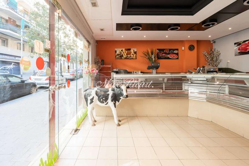 Foto 02c4e4ee-3601-46f4-b7fb-3060117d0845. Local comercial a El Camp d´en Grassot i Gràcia Nova Barcelona