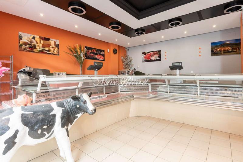 Foto 161861e7-e16e-468e-b6ca-a76afe2703bc. Local comercial a El Camp d´en Grassot i Gràcia Nova Barcelona