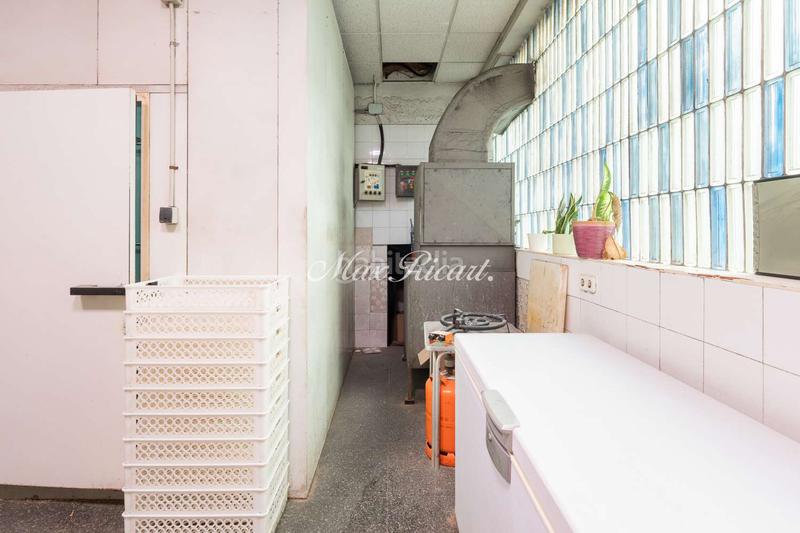 Foto 9fbaa7f7-059a-44f7-9053-c9c5db823c4e. Local comercial a El Camp d´en Grassot i Gràcia Nova Barcelona