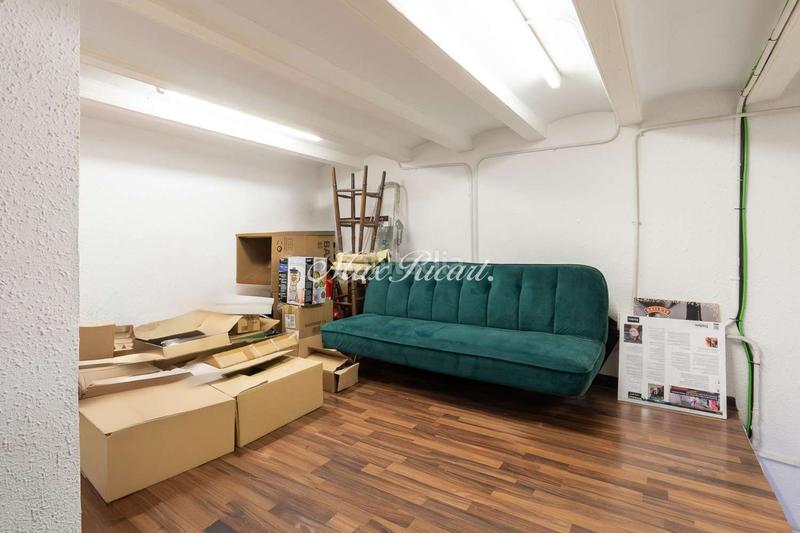 Foto efcb10bb-dfe7-4c40-af04-cffdd18a108f. Affitto locale commerciale in La Nova Esquerra de l´Eixample Barcelona