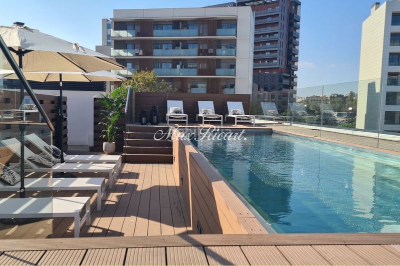 Foto d60bdcd5-43d6-4d16-b804-608ed7c486f1. Loft amb piscina a El Parc i la Llacuna del Poblenou Barcelona