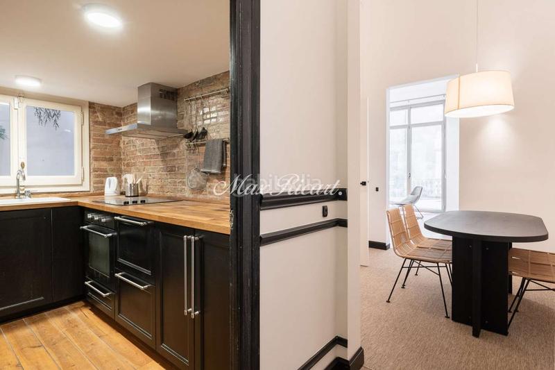 Foto 164c179f-e3d2-4309-8b5b-d72a7a485449. Alquiler dúplex amplia terraza privada en eixample en Barcelona