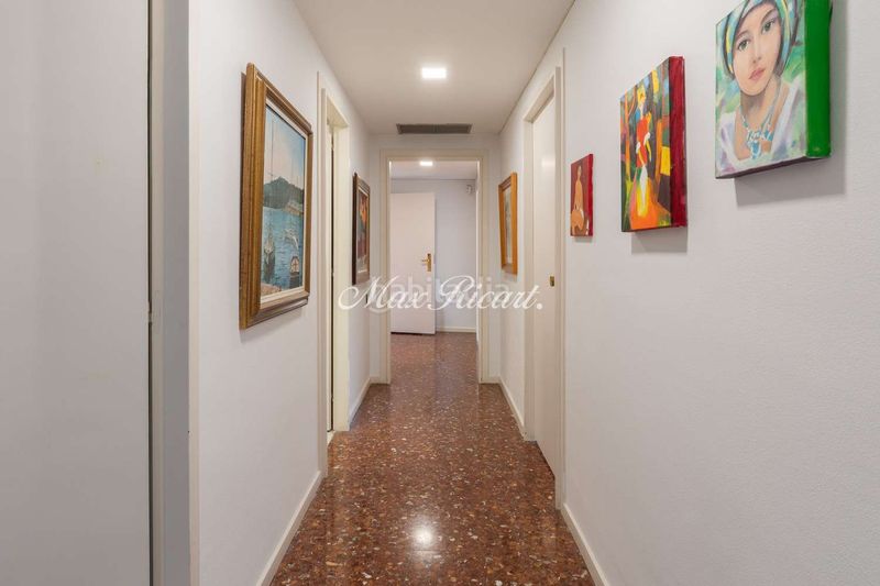 Foto 0dc8c460-96db-400d-aca9-b042c8e9f85f. Pis amb calefacció aparcament piscina a Pedralbes Barcelona