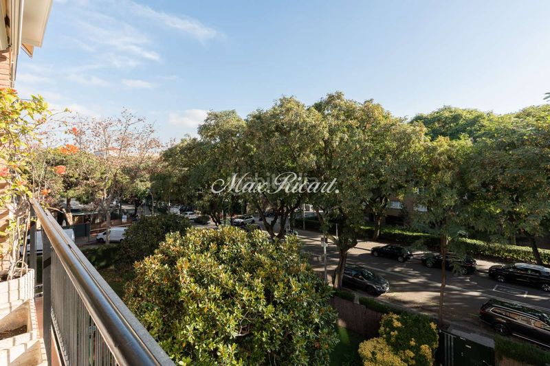 Foto 1b783b58-9c15-4d1e-b27f-a1fbd1dd4dbc. Pis amb calefacció aparcament piscina a Pedralbes Barcelona