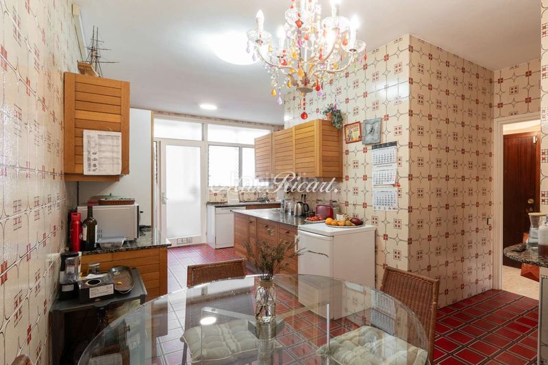 Foto 27e96037-e757-4eb4-8e63-7a499485fa93. Pis amb calefacció aparcament piscina a Pedralbes Barcelona