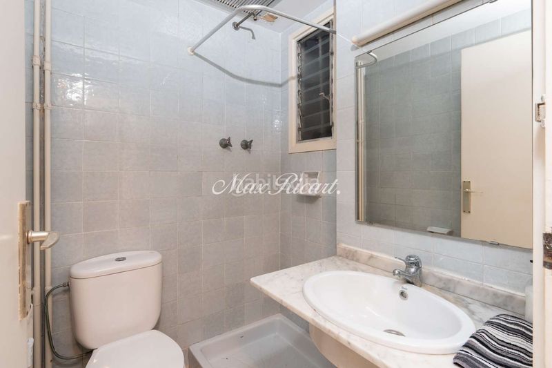 Foto 7014dc84-a1ee-4c8b-a7dd-4ccc1cd6d1f6. Pis amb calefacció aparcament piscina a Pedralbes Barcelona