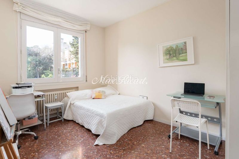 Foto 89146991-626f-4f08-b7f3-671206dfacf6. Pis amb calefacció aparcament piscina a Pedralbes Barcelona