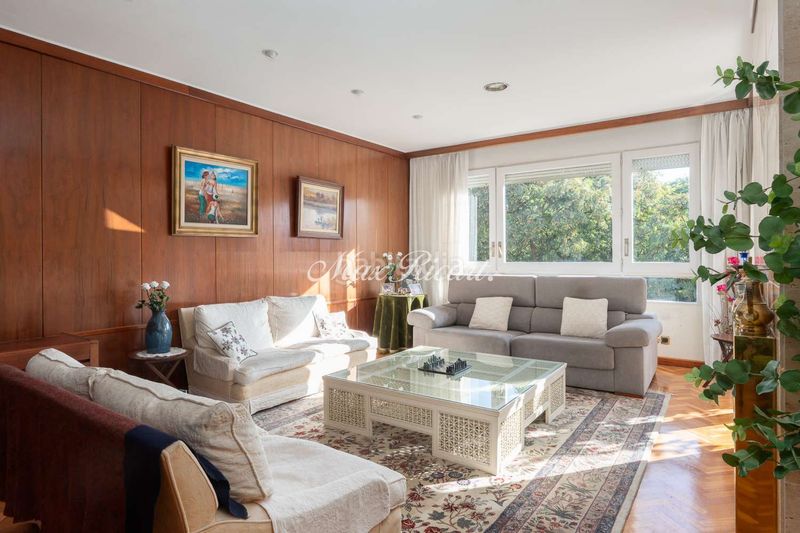 Foto 8f02827c-7b3d-422c-aef1-68ec5df4ed6f. Pis amb calefacció aparcament piscina a Pedralbes Barcelona