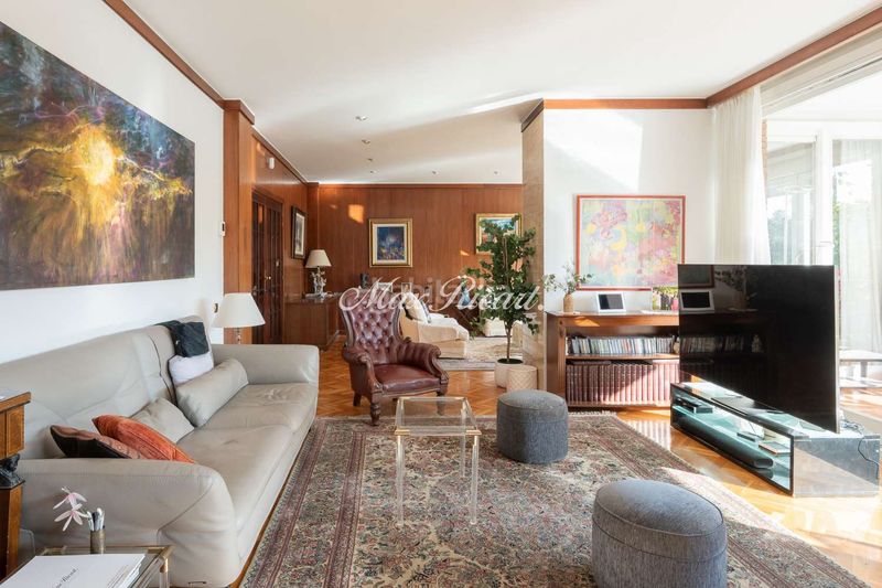 Foto e30e1342-f388-4575-a511-225191878ebf. Pis amb calefacció aparcament piscina a Pedralbes Barcelona