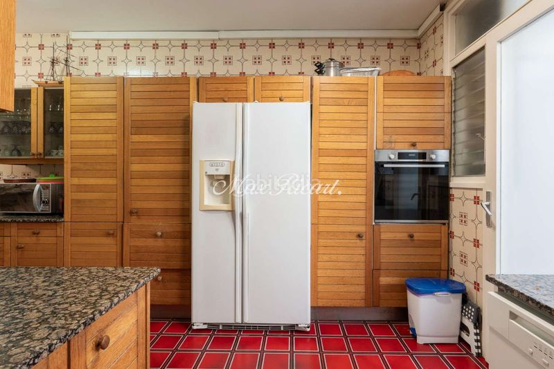 Foto f87881b0-eebb-4ead-9051-221a4f0cfe52. Pis amb calefacció aparcament piscina a Pedralbes Barcelona