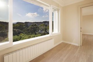 Alquiler Piso en Sant Gervasi - Galvany. Estrena piso mirando turó park  280m