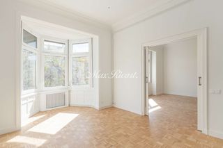 Lloguer Pis  N/a. Elegante y luminosa vivienda de 249m en avinguda diagonal