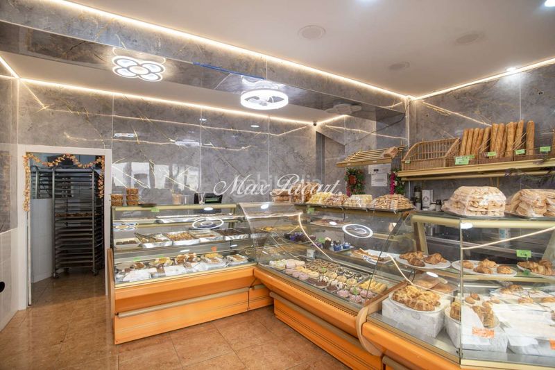 Foto 9302af27-dd5c-45c8-b0d3-cdc1455f60b7. Local comercial a Raval Barcelona