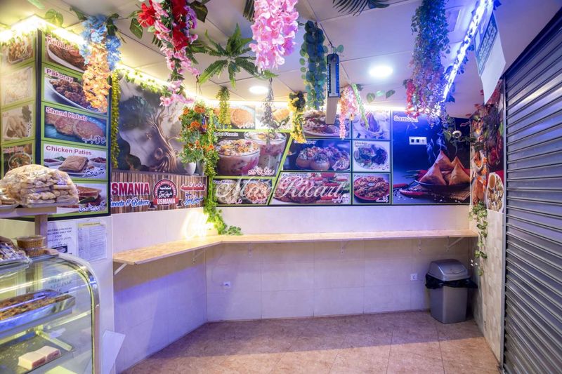 Foto 9d2cb834-191d-4731-8614-f19a5b703f98. Local comercial a Raval Barcelona