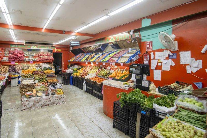 Foto 58488b3d-699b-4bd2-ae10-0810c52fd71f. Local comercial a Raval Barcelona