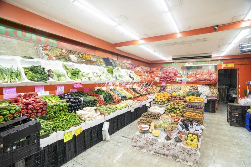 Foto bf549207-c1cf-491c-91f7-cff8471d0f33. Local comercial a Raval Barcelona
