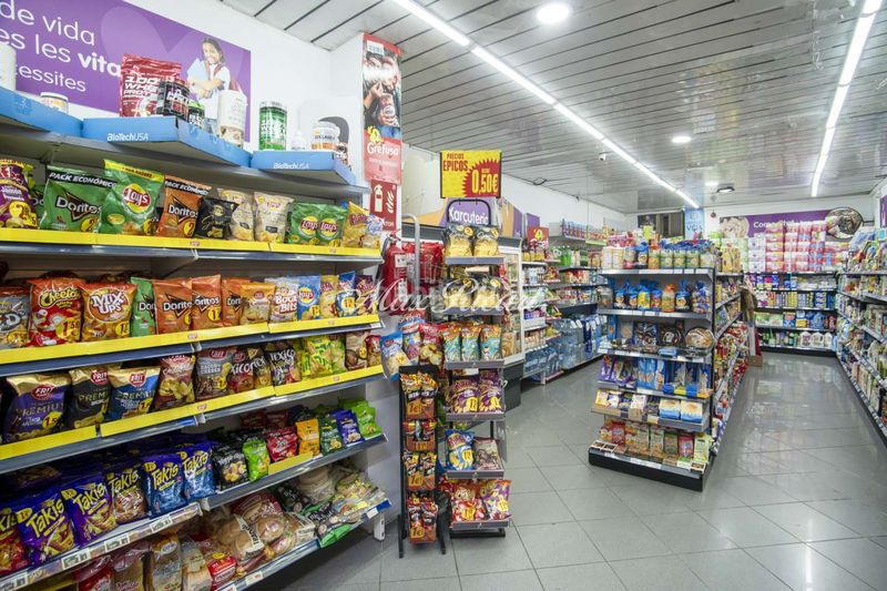 Foto 5006ad7f-97c8-4f71-8651-4c23d4f9100d. Local comercial  de 172m2 en venta con negocio en Sant Antoni, eixample, . en Barcelona