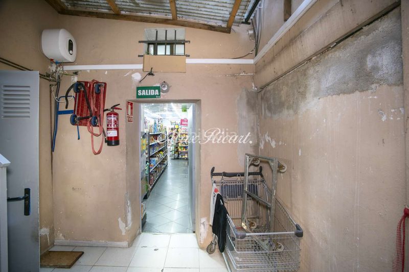 Foto b5852035-c5c2-4165-8bca-a92d4081a2c6. Local comercial  de 172m2 en venta con negocio en Sant Antoni, eixample, . en Barcelona