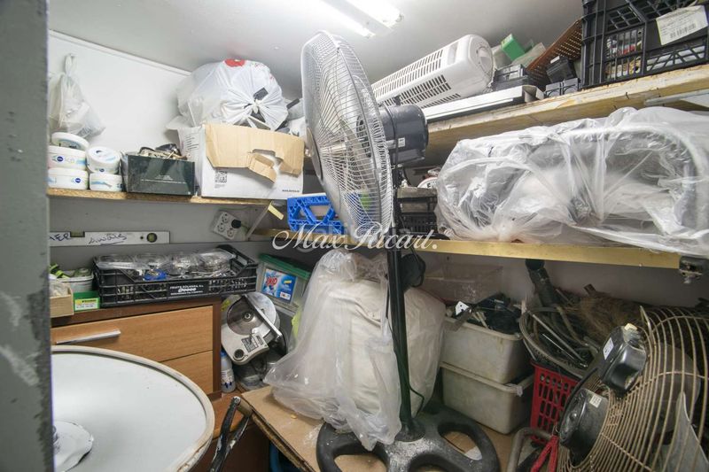 Foto f19b812e-5815-4f2c-a014-e4ac9cbdd8de. Local comercial  de 172m2 en venta con negocio en Sant Antoni, eixample, . en Barcelona